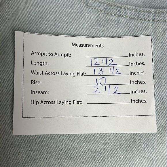 Forever 21 Shorts Womens 26 Blue Mom High Rise Pockets Cuffed Light Wash Denim - Picture 5 of 5